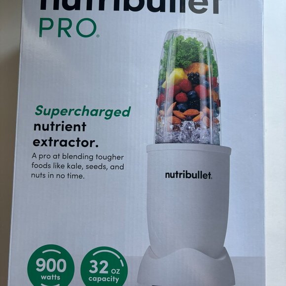 NEW Nutribullet Pro 900 Series - Matte White: 900-Watt Personal Blender, Smoothi - Picture 4 of 12